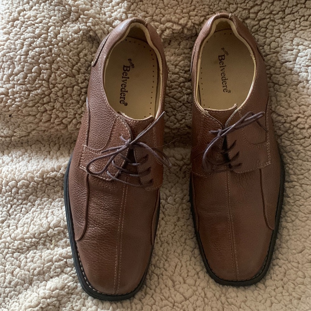 Men’s Dress Shoes.  Brown Belvedere Baybridge Size 13D